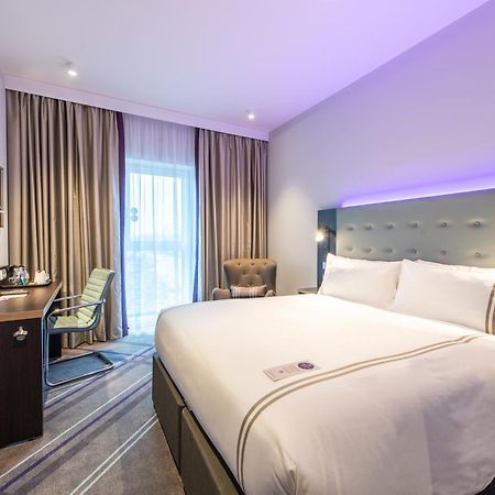 Premier Inn Hamburg St. Pauli Exterior photo