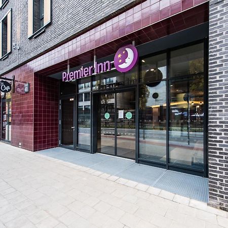 Premier Inn Hamburg St. Pauli Exterior photo