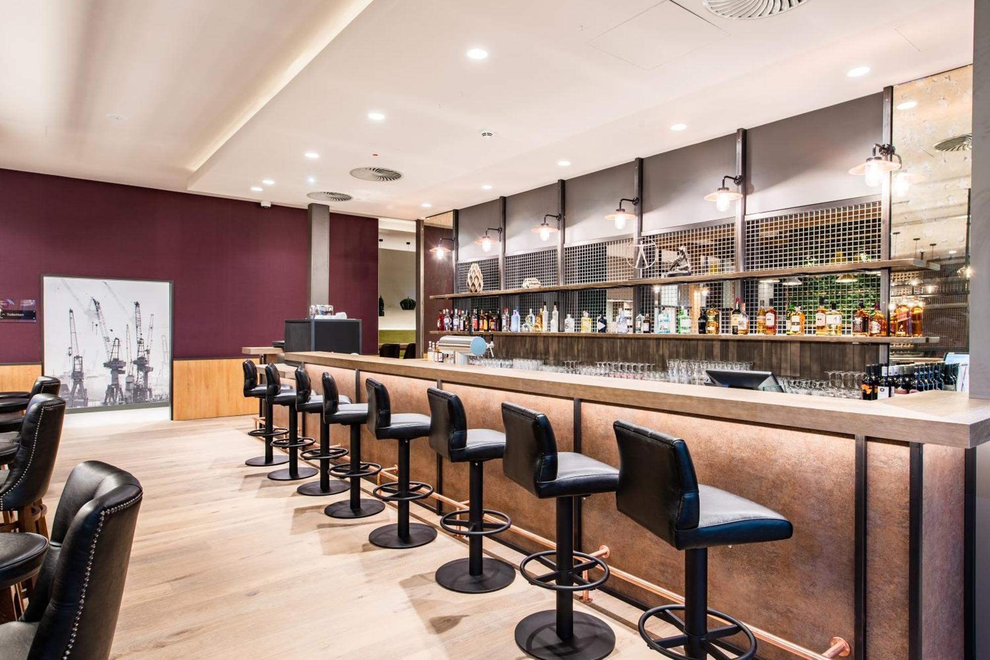 Premier Inn Hamburg St. Pauli Exterior photo